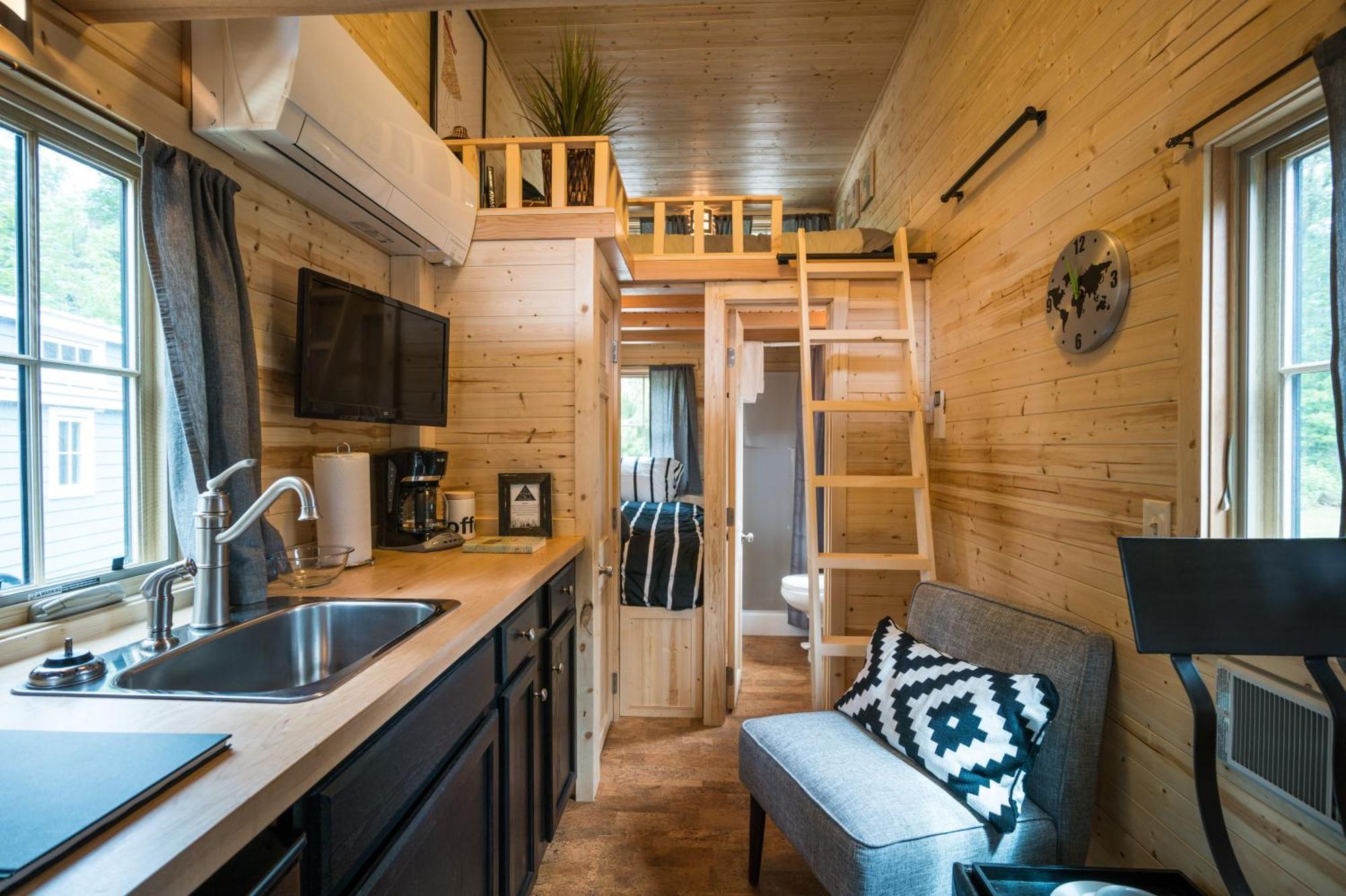 Mt Hood Tiny House Village Welches Exterior photo
